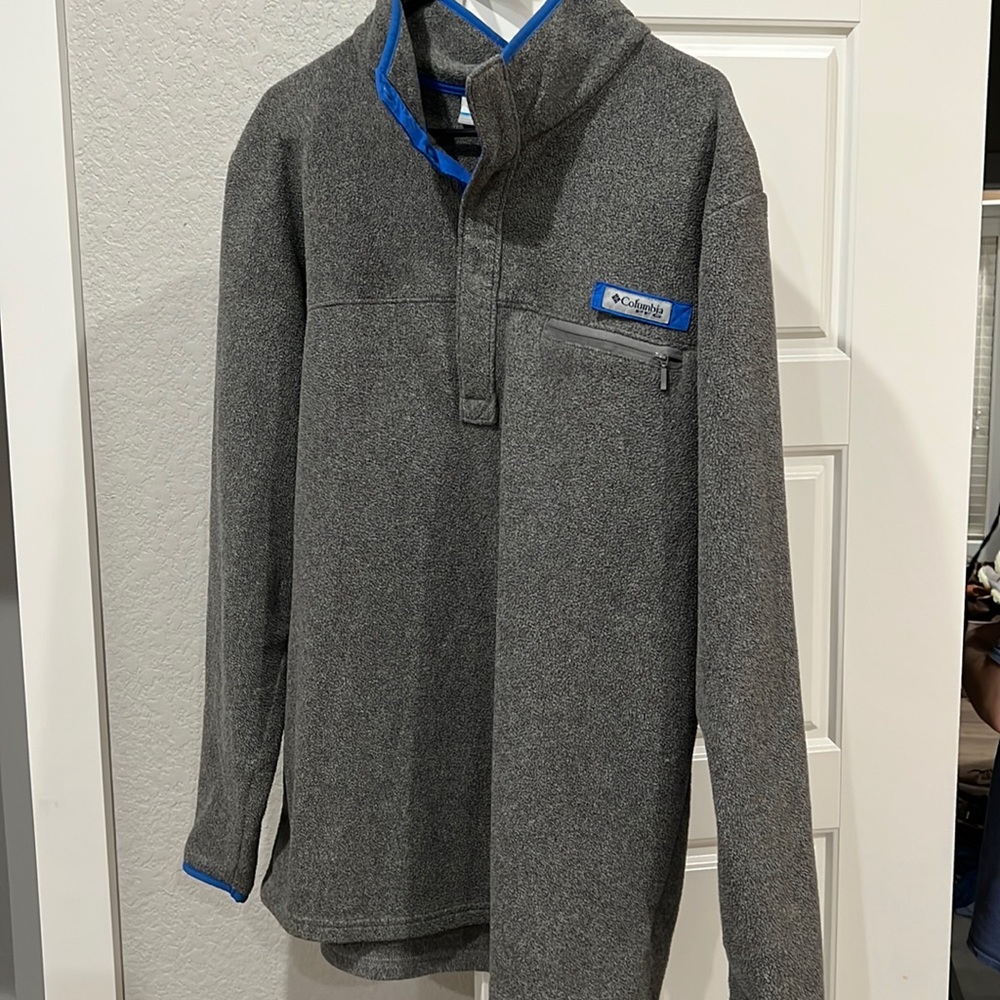 Columbia Men's Gray Pullover Shirt Jacket with Blue Trim